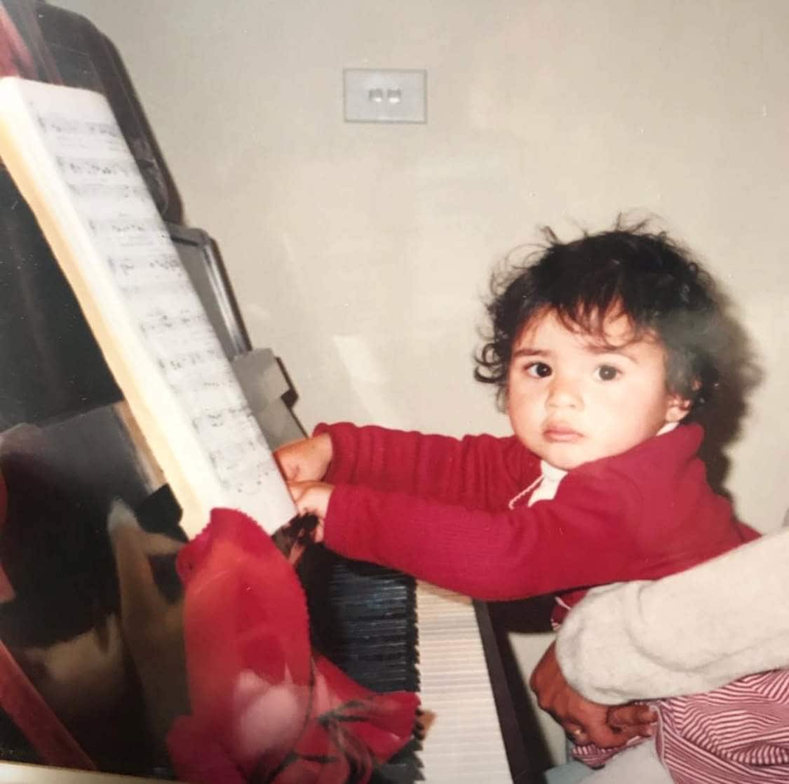 montaigne, Eurovision 2021, singing contest, Filipino culture, karaoke