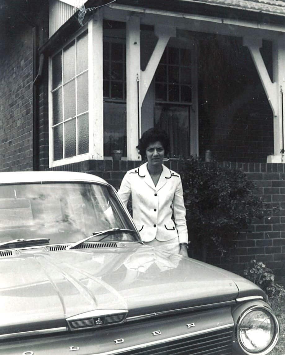 Lise de Robillard, in Australia