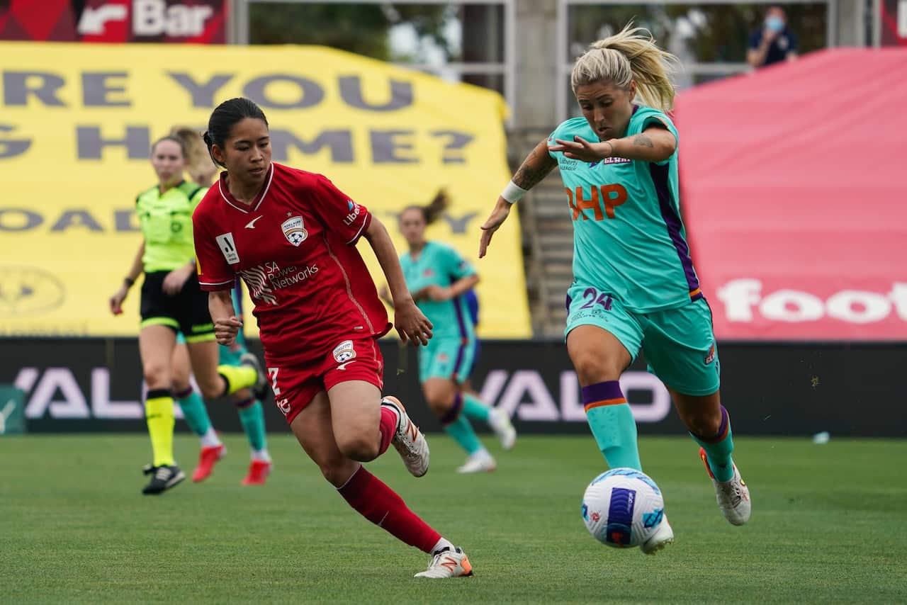 Nanako Omiya Adelaide United