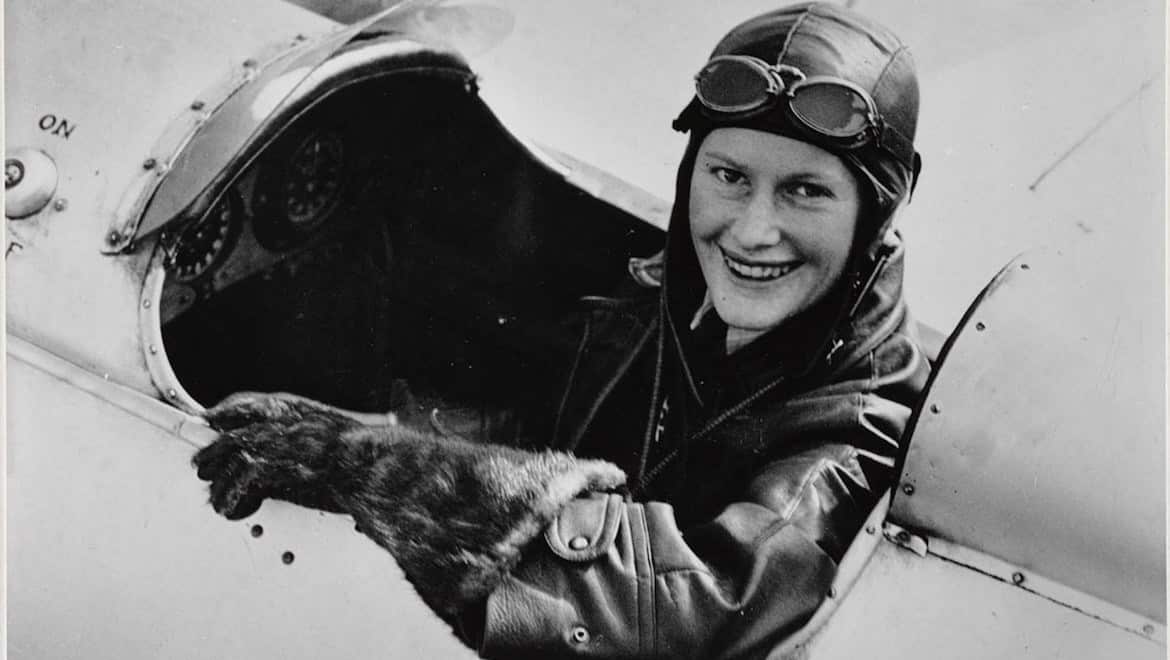 Nancy-Bird Walton at the Kingsford Smith flying school.