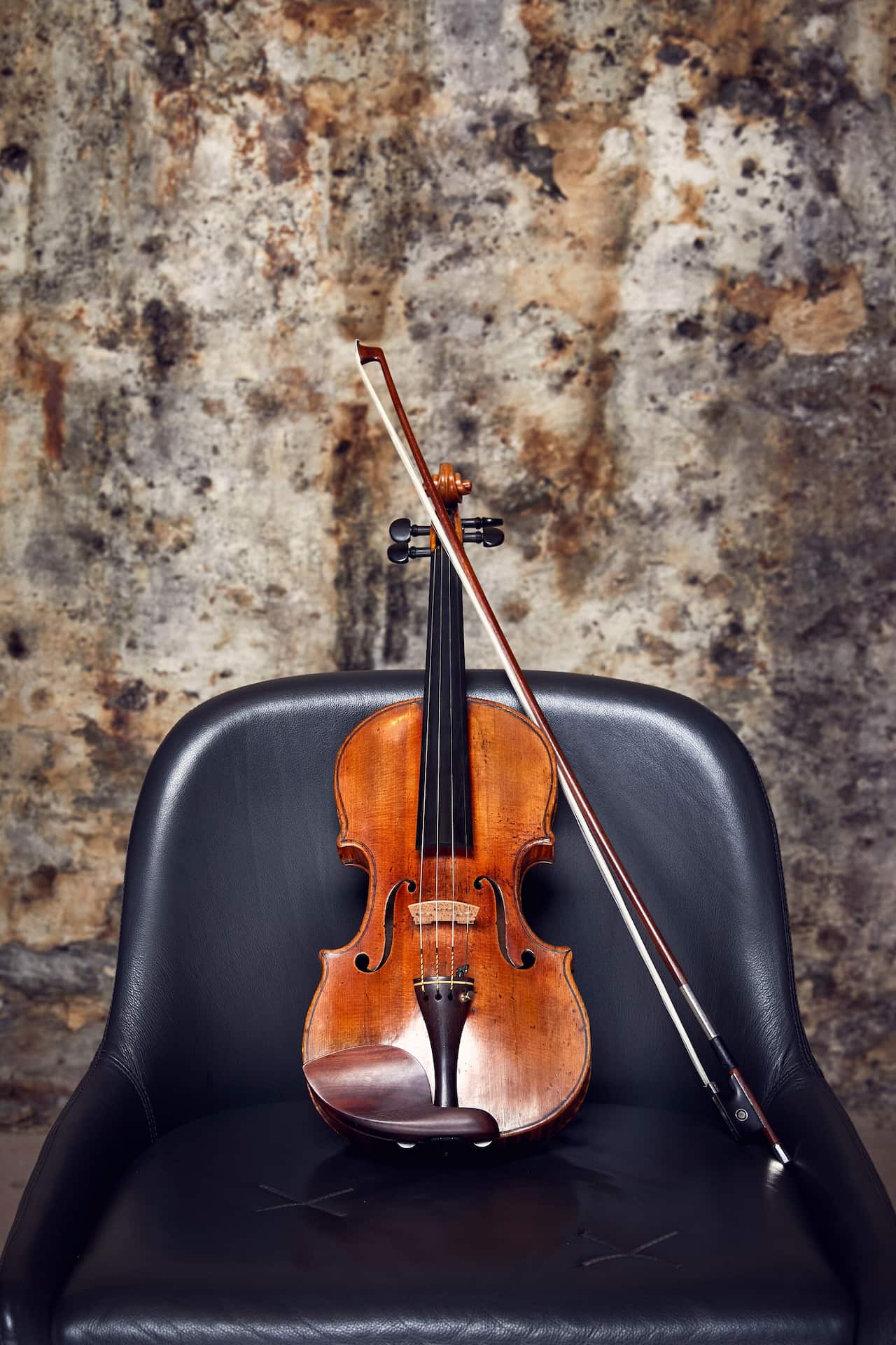 Adelaide Violin Guadagnini Japanese custodian Natsuko Yoshimoto