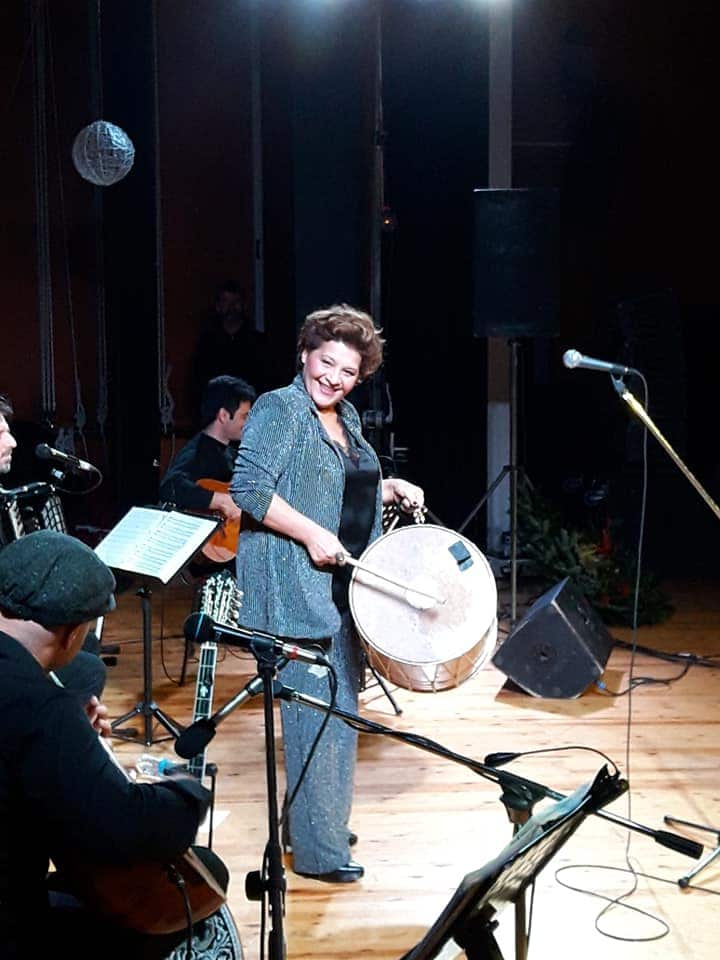 Greek artist Yiota Negka performing