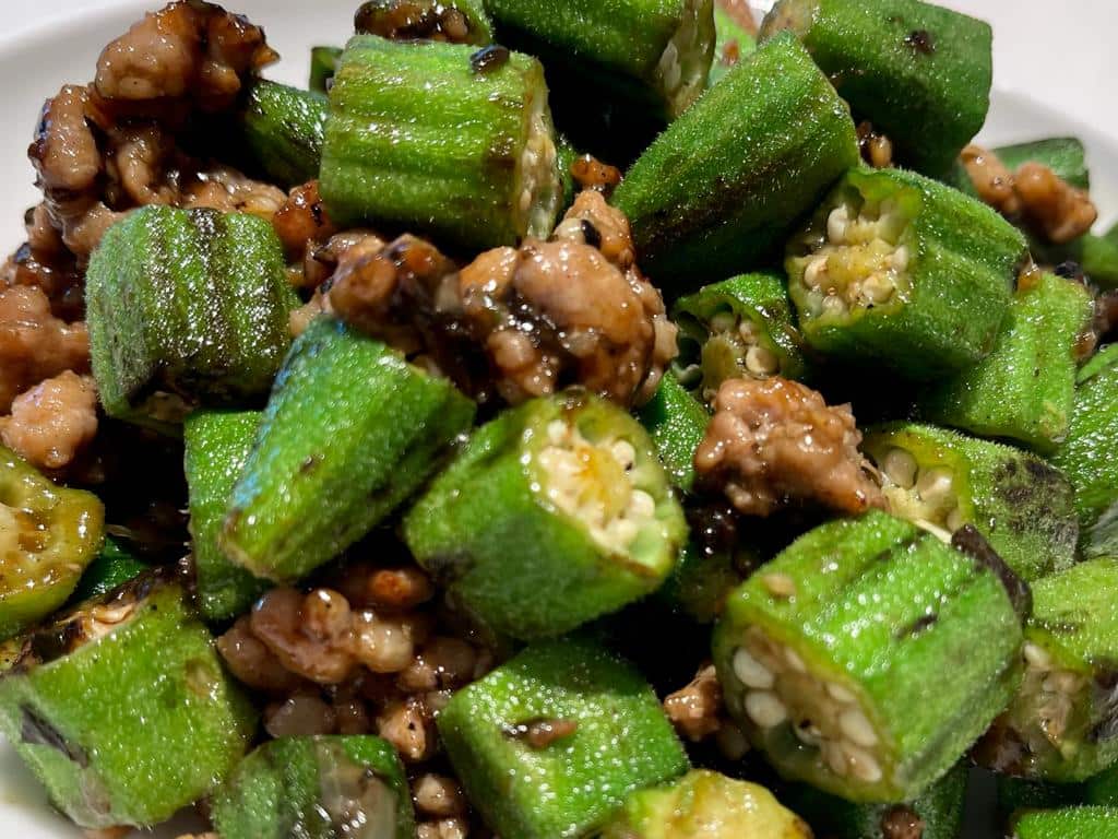 Sautéed Okra with Minced Pork
