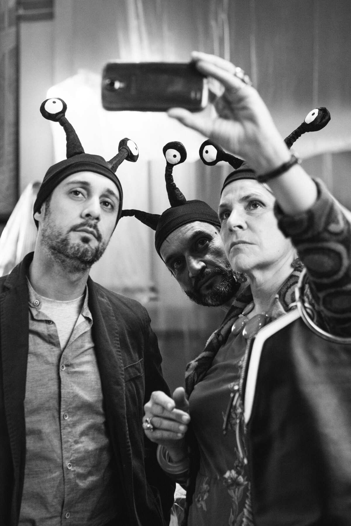 Orecchie by Alessandro Aronadio