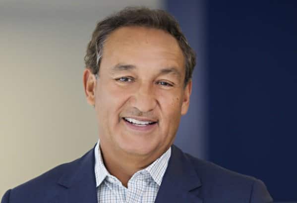 Oscar Munoz Chief Executive Officer