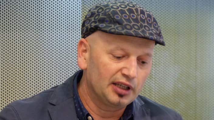 ssociate Professor Hariz Halilovich is Vice-Chancellor’s Senior Research Fellow at the Centre for Global Research, RMIT University. His main research areas include place-based identity politics, politically motivated violence, memory studies, migration, a