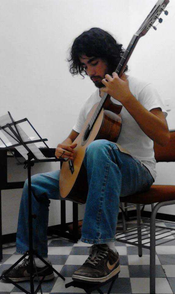 Paco Garcia, guitarrista mexicano