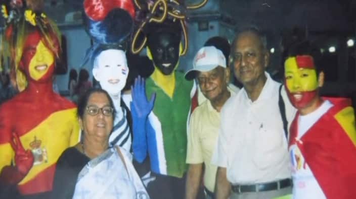 Football fans Pannalal and Chaitalee Chatterjee