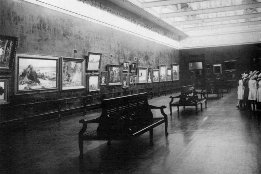 Το αντίγραφο της ζψφόρου του Παρθενώνα στην αίθουσα του παλαιού μουσέιου της Δυτοικής Αυστραλίας, πριν από 112 χρόνια