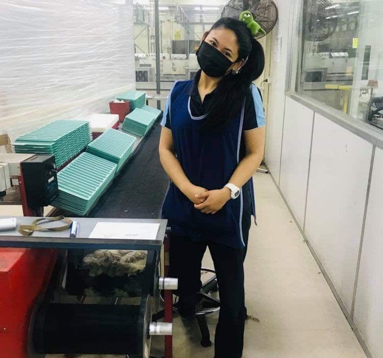 ในห้องแล็บตรวจสอบคุณภาพขนแกะในเมลเบิร์น