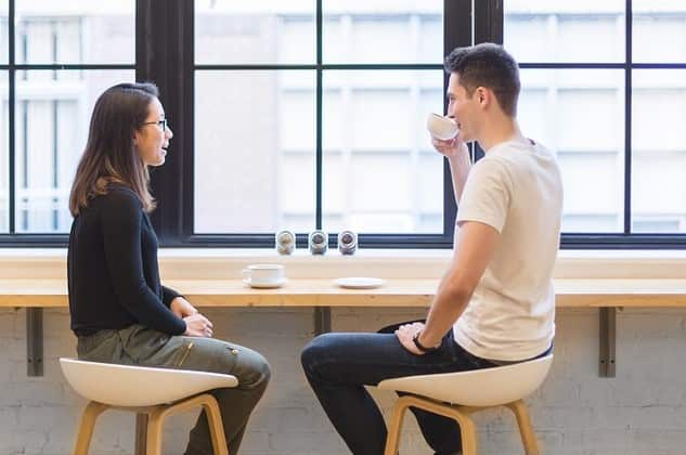 People talking 