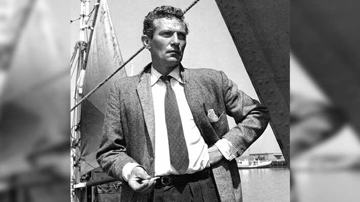 English-Australian actor Peter Finch