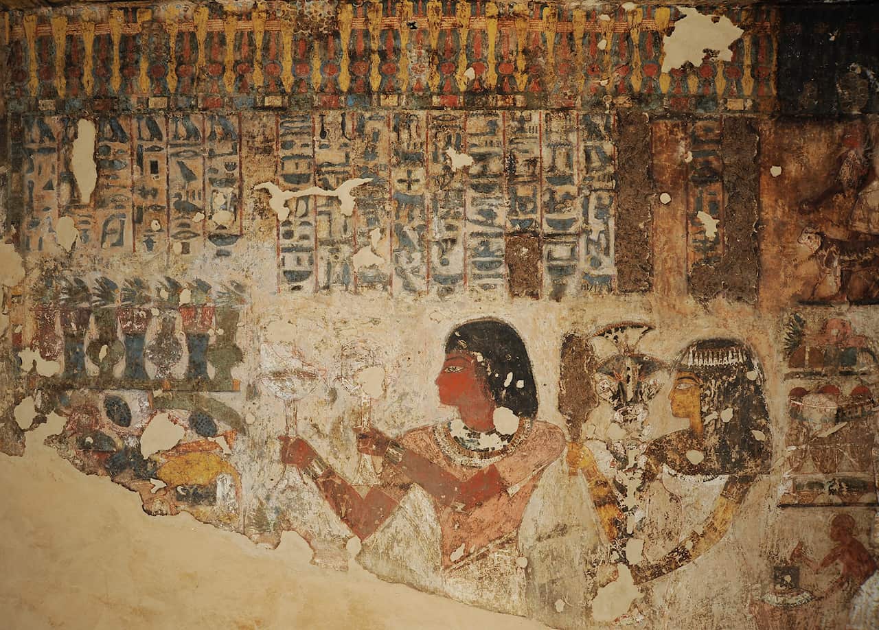 Neferrenpet and his wife offering to Amun at the Beautiful Festival of the Valley, Theban Tomb TT 147 (photo by Leonie Donovan)