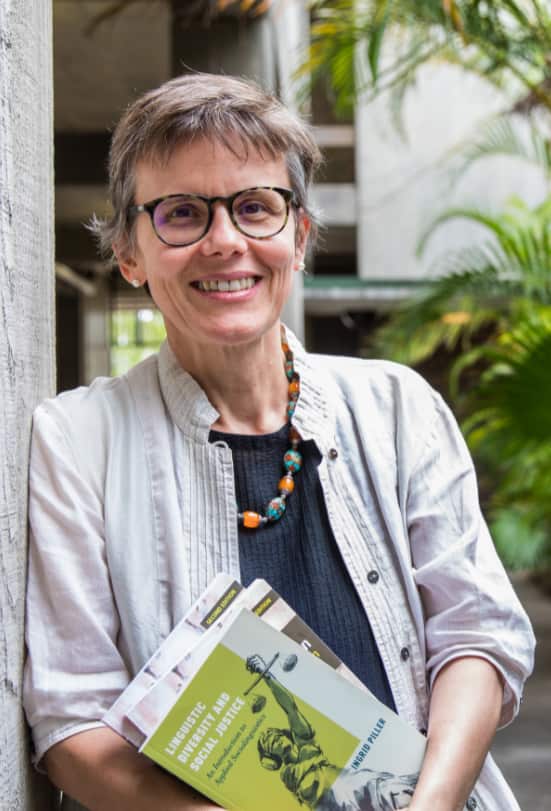 麦考瑞大学（Macquarie University）语言学系教授英格丽·皮勒（Distinguished Professor Ingrid Piller）