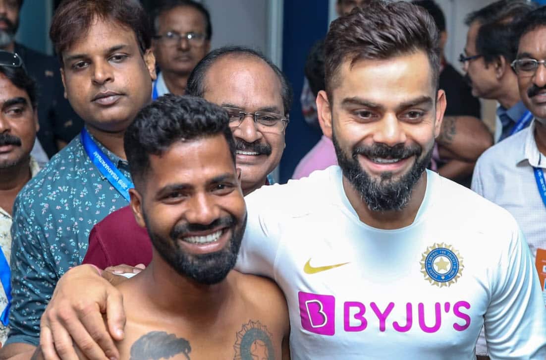 Virat Kohli fan Pintu