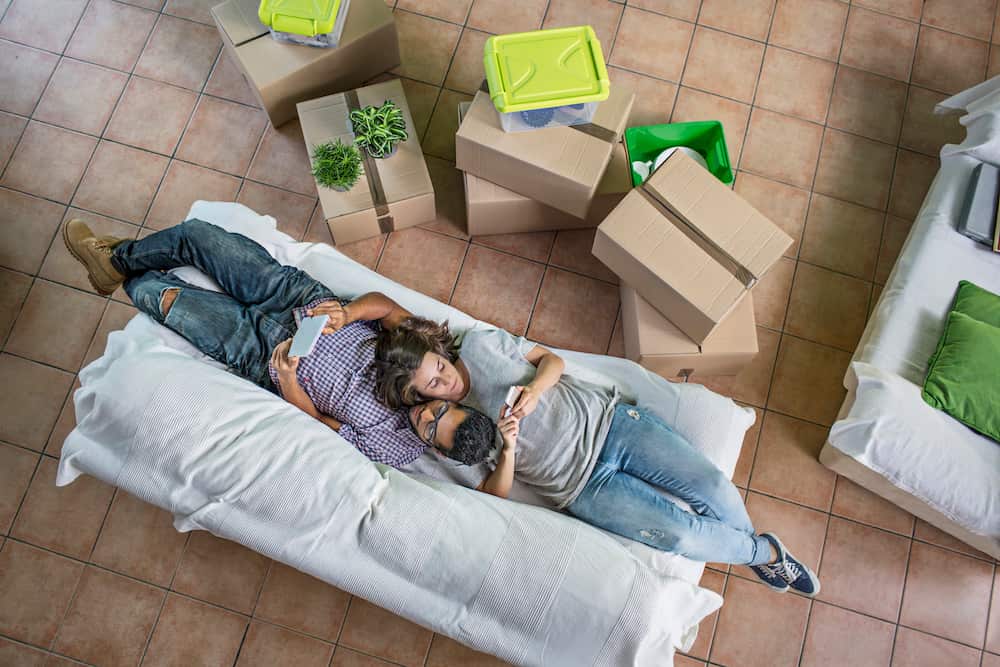 Plan a moving budget