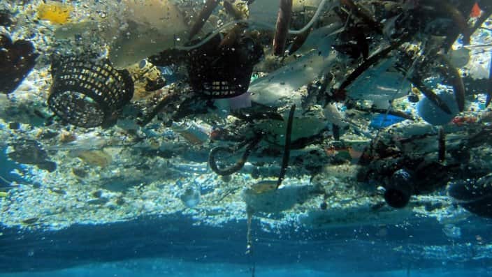 Plastic polution in the ocean