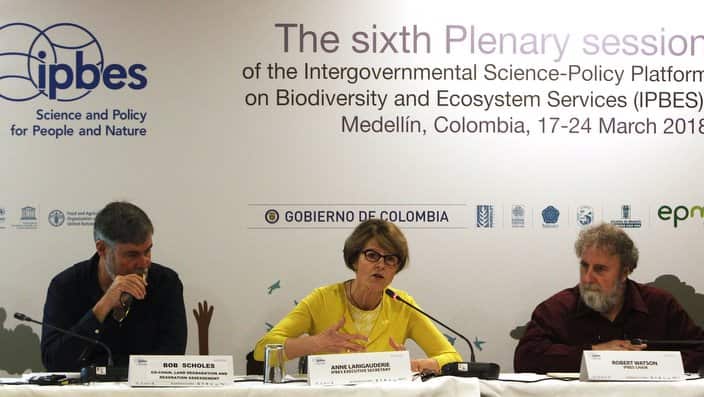 epa06630660 The executive secretary of IPBES Anne Larigauderie (C) speaks next to the president of IPBES, Sir Robert Watson (R), and the co-chair of the assessment of land degradation and restoration Bob Scholes (L), during the presentation of the assessm