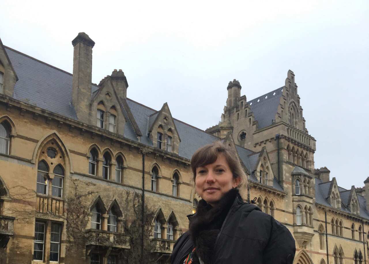 Dr Aleona Swegen