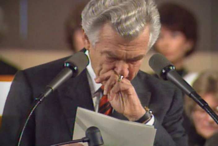 Former PM Bob Hawke dies