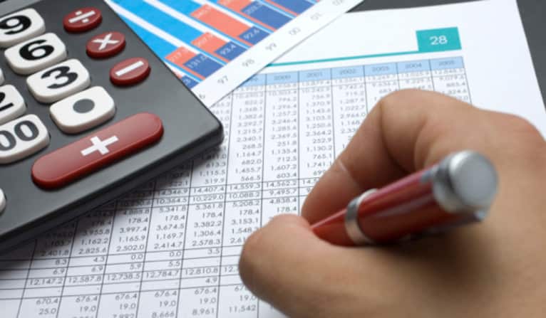 Financial plan is very important.