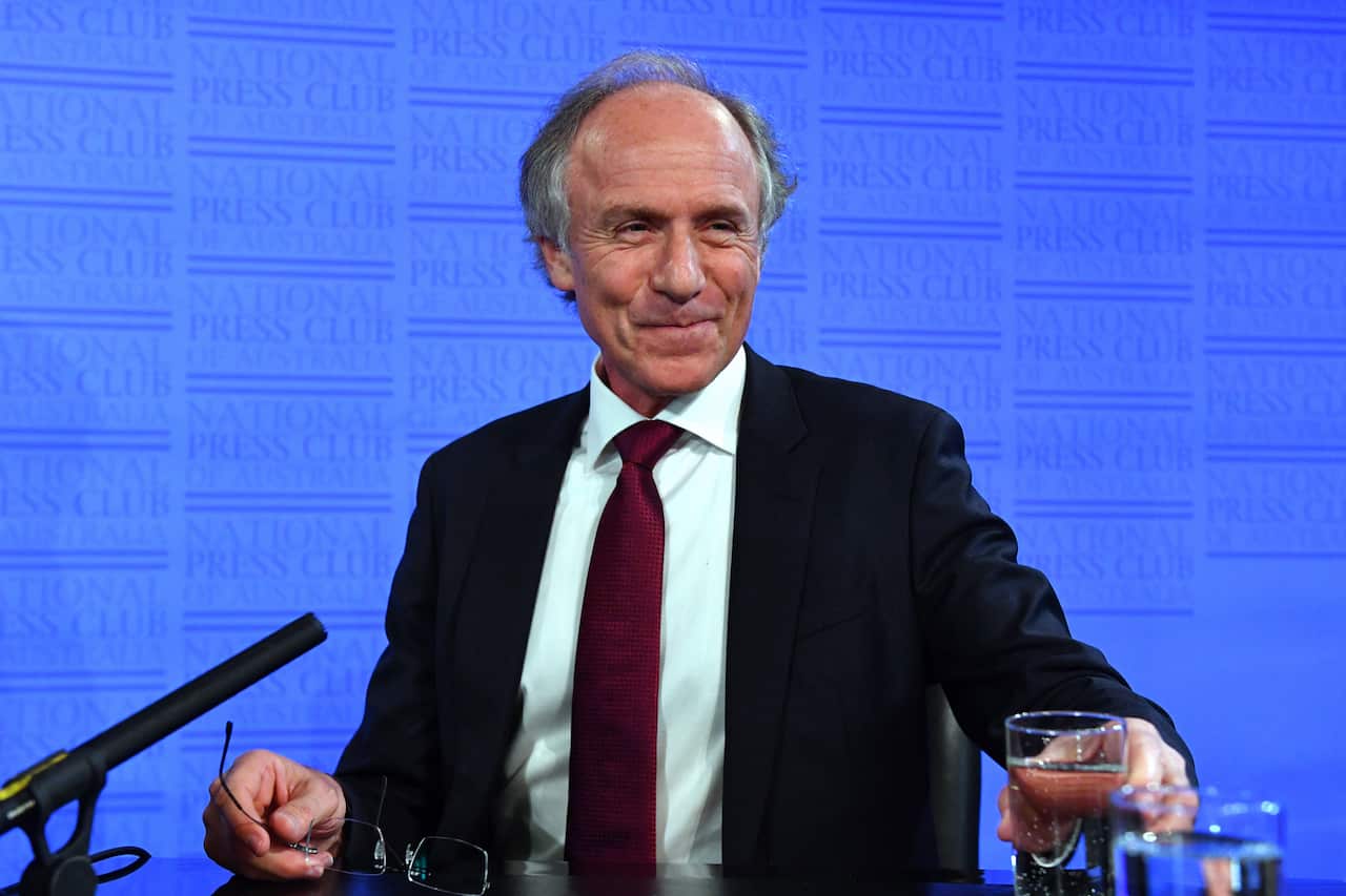 Chief Scientist Dr Alan Finkel speaks at the National Press Club in Canberra, February, Wednesday 12, 2020. (AAP Image/Mick Tsikas) NO ARCHIVING