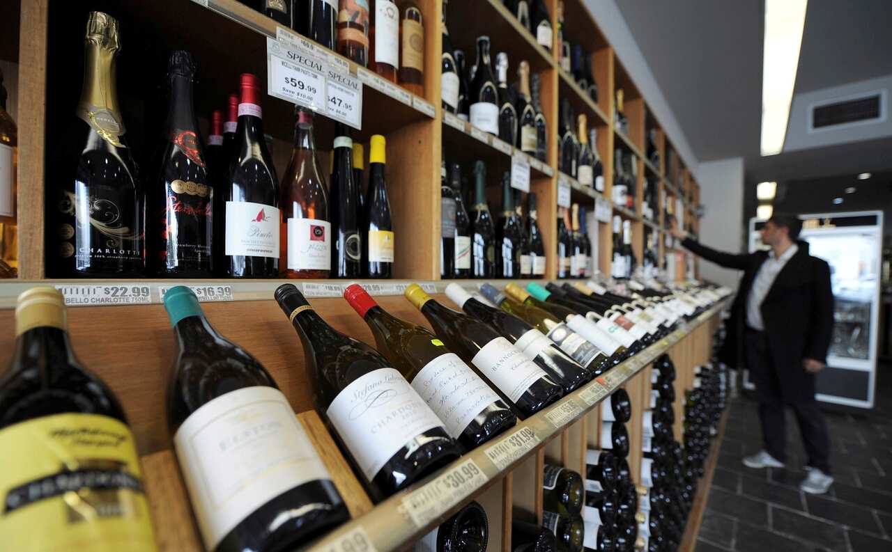 Suav txwv tsis pub nws tej neeg yuav Australia cov cawv txiv