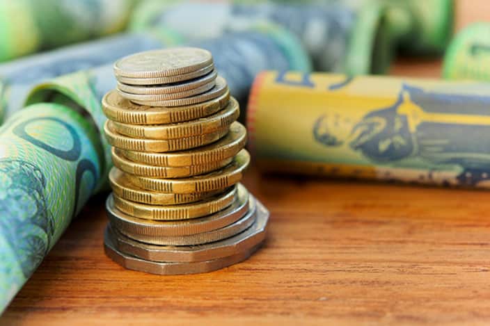 二战之后，当发生公共卫生危机时，西方国家的政府都会采用凯恩斯主义的宏观经济管理政策