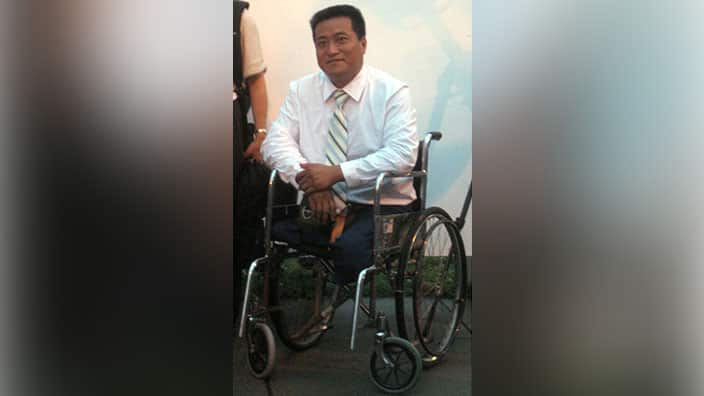 Fang Zheng lost both of his legs during the crackdown.