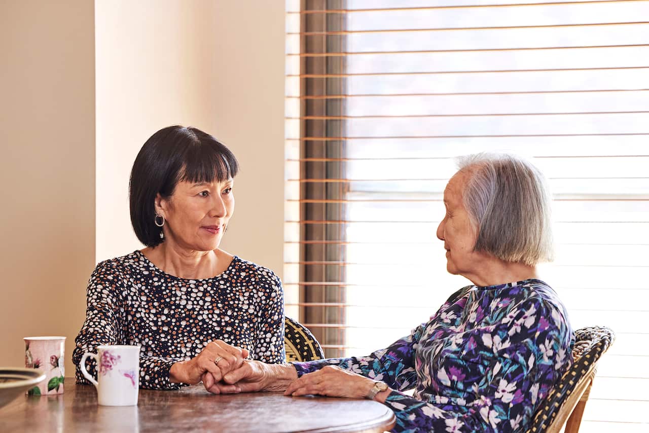 Gaik and elderly mum sitting _CarerGateway_37 - RS