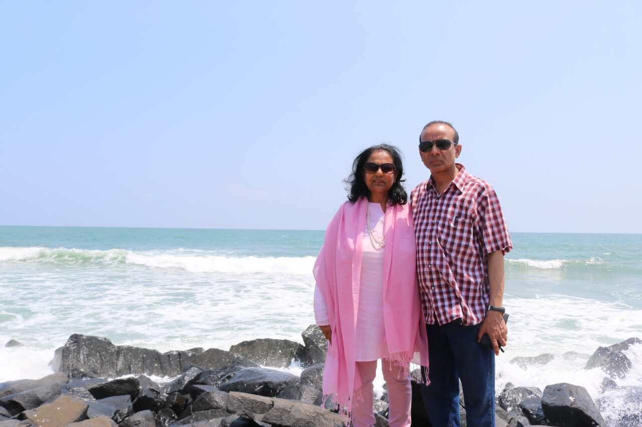 Ganga devi and husband kishore who lost their only son Swadesh to suicide. 