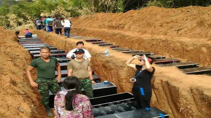 Hmong grave ceremony in Phaya Lao Oo
