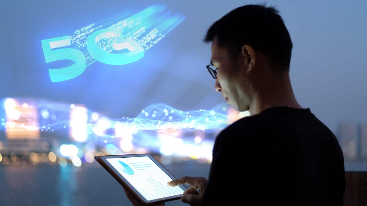 Choosing between NBN or 5G for home internet