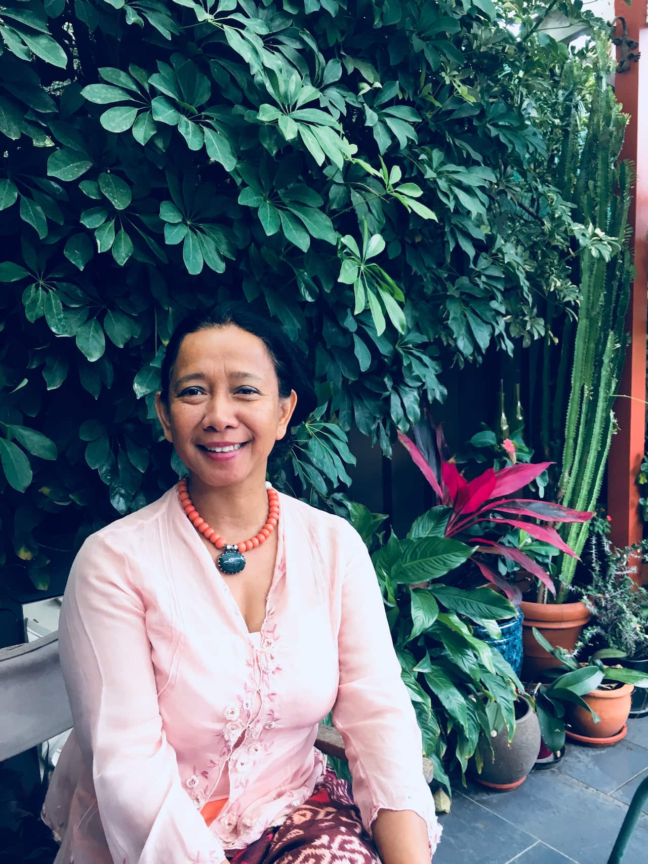 Indonesian dancer, author, and academician Rachmi Diyah Larasati