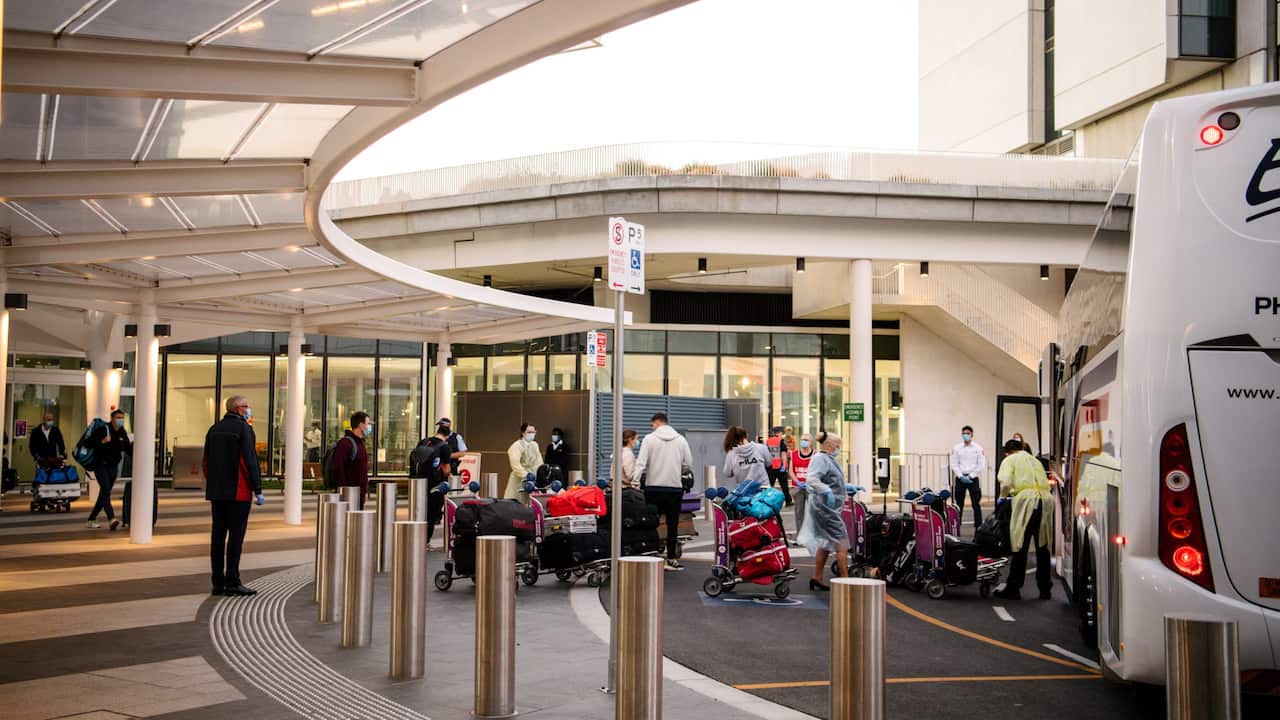 International arrivals at Adelaide Airport 