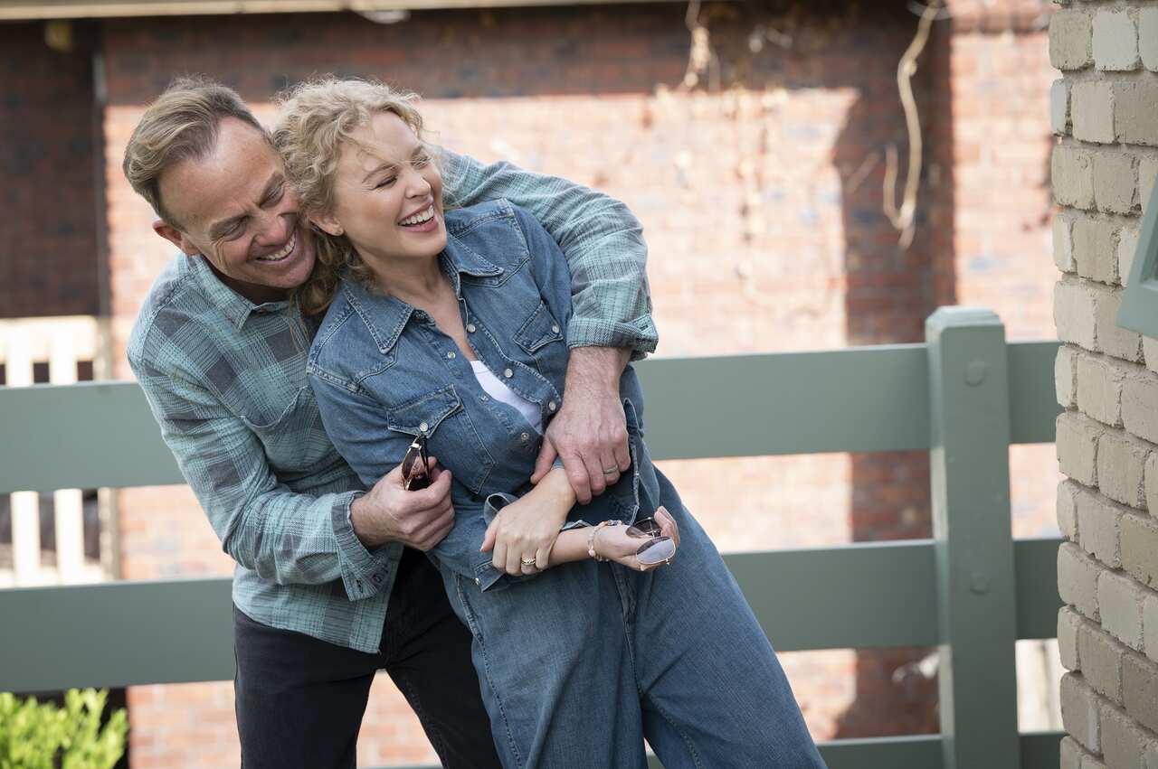 Kylie Minogue and Jason Donovan reunited on the set of Australian soap opera Neighbours.
