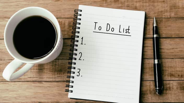 To Do List On Note pad