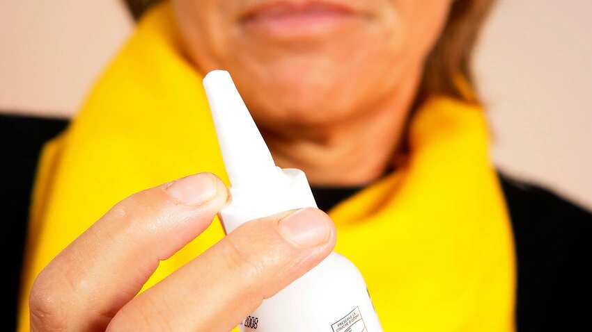 nasal_spray.jpg