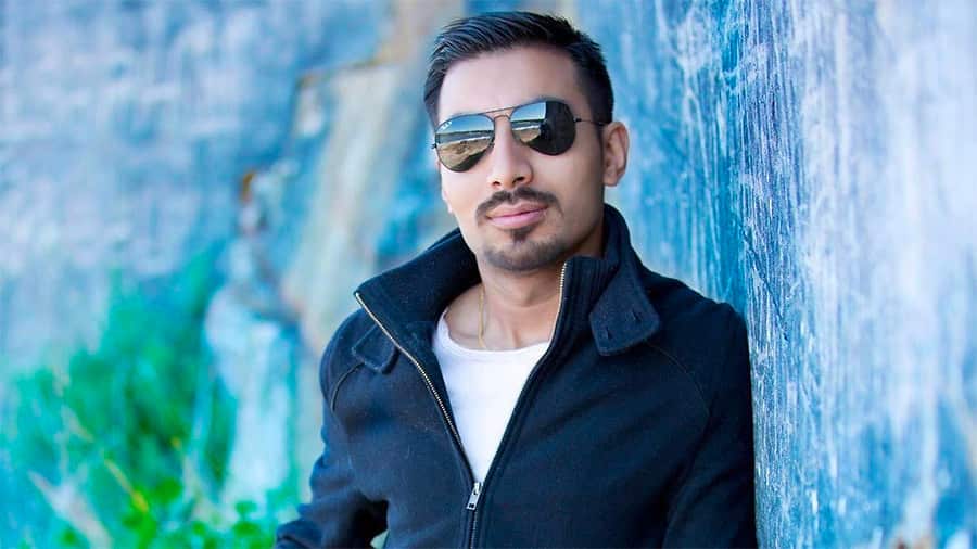 Om Krishna Shrestha "Hera Na" Nepali Singer