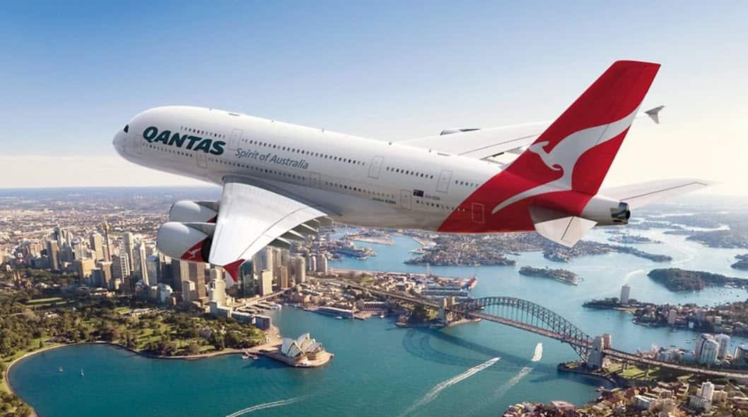 Qantas has delayed its planned resumption of international flights until late December