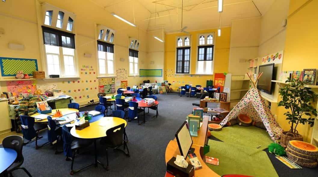 維州學校將於今天展開第二學期，但大部分學生均會留在家中學習。