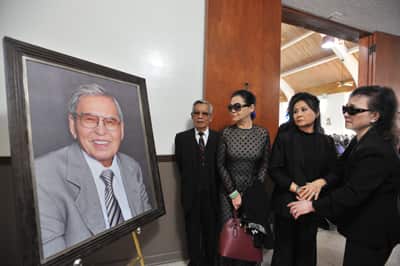 Các nghệ sĩ tiễn đưa nhạc sĩ Anh Bằng (1926-2015)