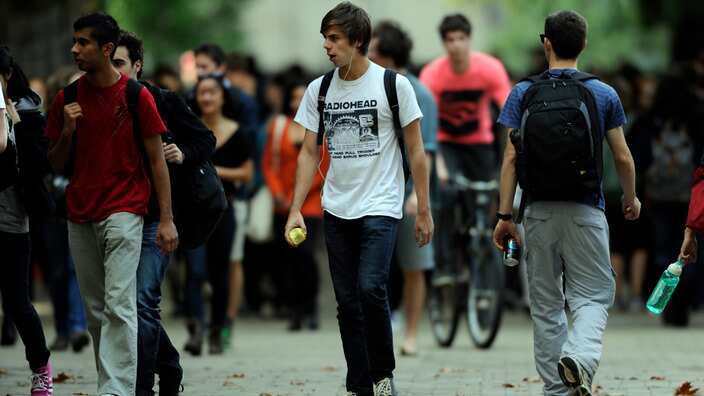 Tertiary students at the University of Melbourne 