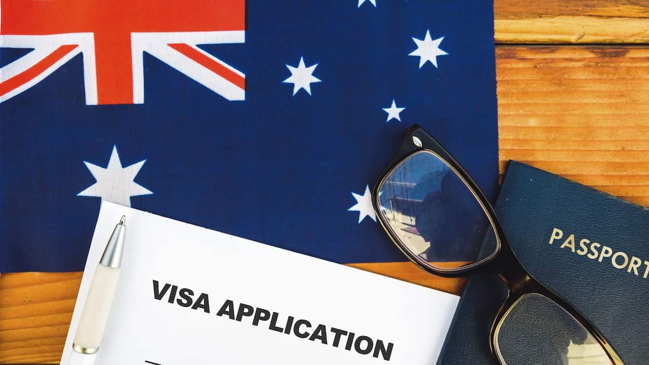 Imigrantes com vistos de Escassez Temporária de Habilidades (subclasse 482) são urgentemente necessários para ajudarem as pequenas empresas australianas a aguentar e expandir os seus negócios.