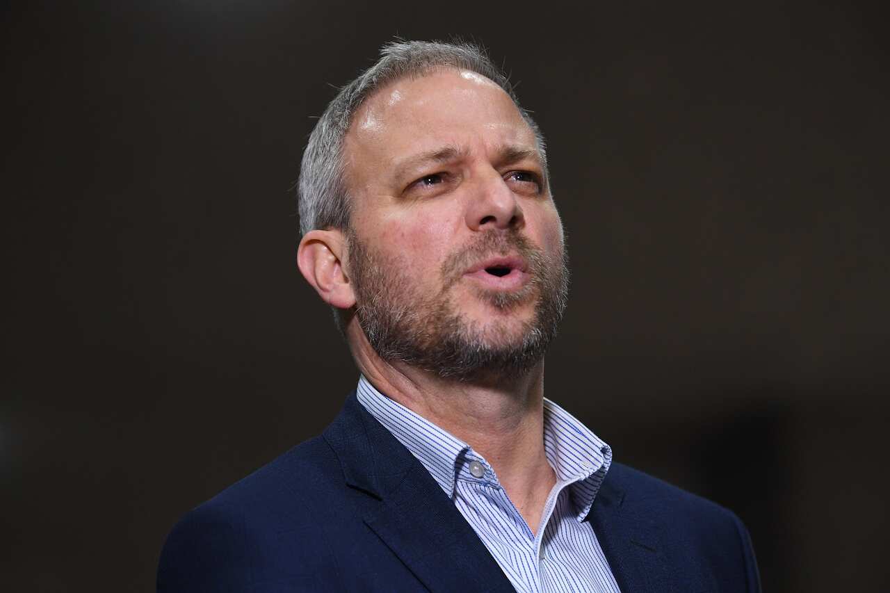 Victorian Chief Health Officer Brett Sutton speaks to the media in Melbourne (AAP)