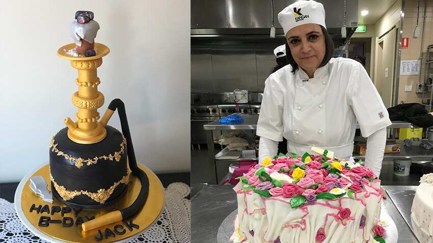 عملت تمام حنون كمدرسة رياضيات في سوريا لمدة 21 عاماً قبل أن تحترف صناعة وتزيين الكعكات في أستراليا.