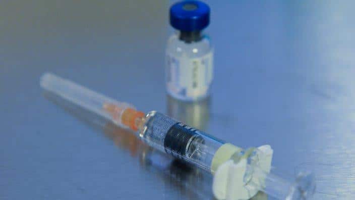 Illegal vaccines pose a huge problem in China