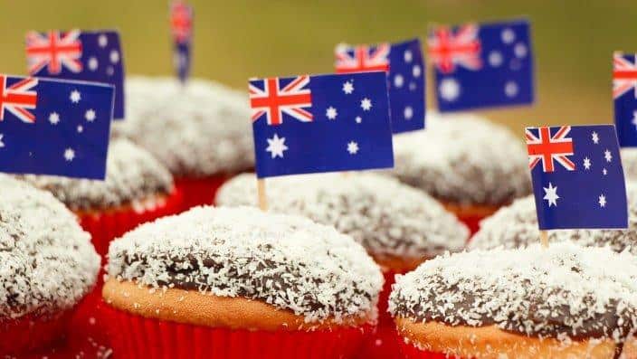 Lamington cup cakes