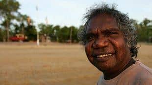 Dr Yunupingu
