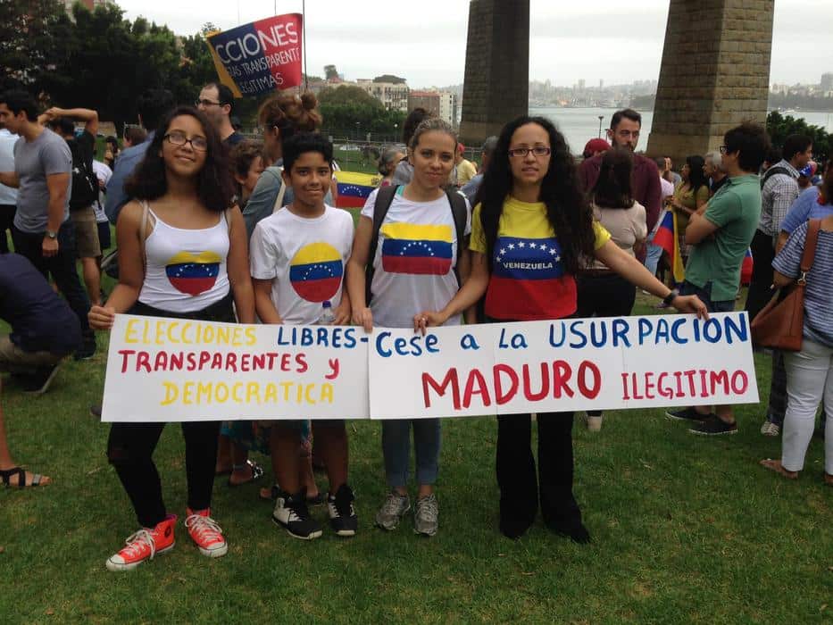 Anti-Maduro protests in Sydney. 